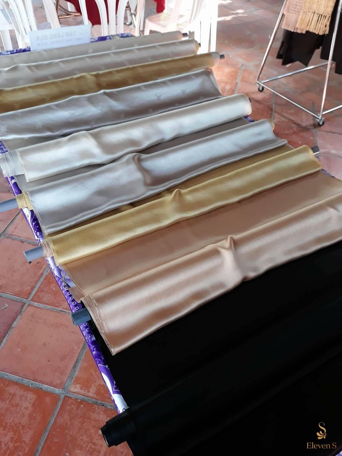 Nha thiet ke 9X nguoi Ha Tinh ra mat bo suu tap ao cuoi-Hinh-4