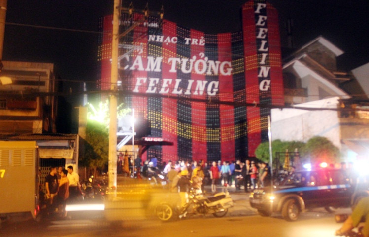 Quán bar Cảm Tưởng (Feeling)