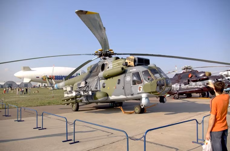 Dòng trực thăng vận tải đa năng Mi-171 đã trở nên nổi tiếng trên toàn thế giới bởi khả năng hữu dụng của nó. Tại DSA-2014 lần này Nga hy vọng sẽ tiếp tục dành được thêm hợp đồng cho Mi-171.