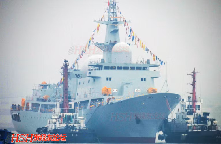 Đó là lý do Trung Quốc nhanh chóng hoàn thành tàu Type 815 thứ 3 tại Thượng Hải, nhằm trang bị cho Hạm đội Bắc Hải, đơn vị cuối cùng chưa có loại tàu này. 