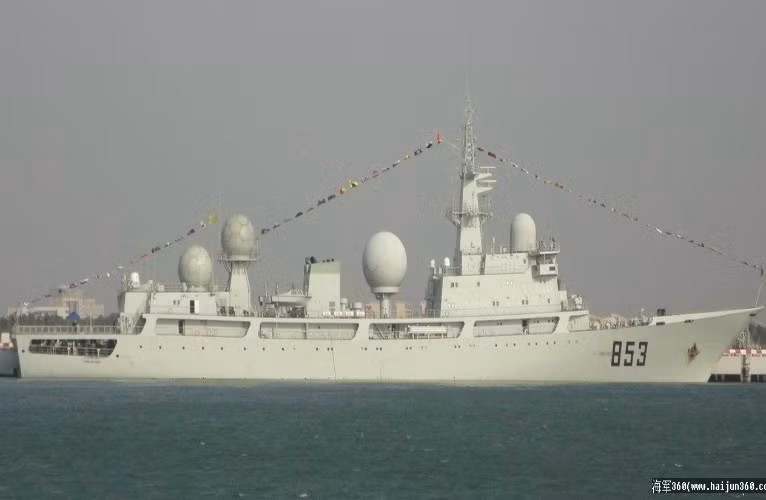 Trong thành phần của Hải quân Trung Quốc đang có hai tàu thuộc lớp này. Ngoài tàu Beijixing thuộc Type 815 đời đầu biên chế cho Hạm đội Đông Hải, còn có tàu Tianwangxing (số hiệu 853) là bản nâng cấp Type 815G thuộc Hạm đội Nam Hải. 