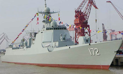 Tàu khu trục tên lửa Type 052D.