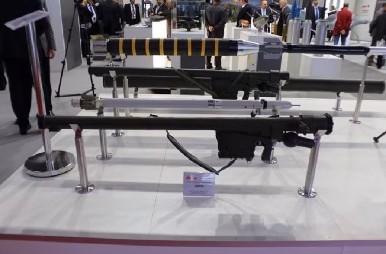 Tổ hợp tên lửa phòng không vác vai di động Grom của Quân đội Ba Lan.