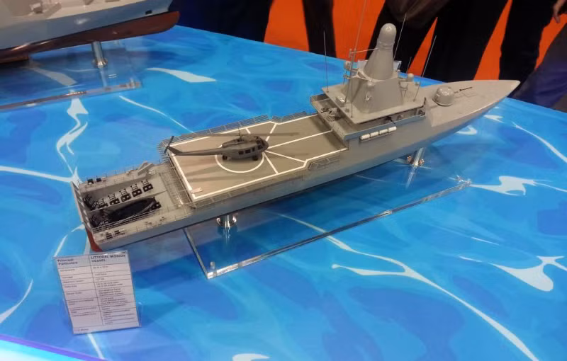 Mô hình LMV đã gây được chú ý lớn khi lần đầu ra mắt trong triển lãm hàng hải quốc phòng quốc tế IMDEX Asia 2013.