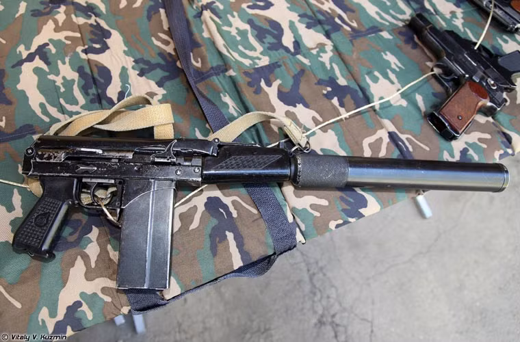 Súng carbine 9A-91 sử dụng cỡ đạn 9x39mm. Súng hoạt động ở chế độ tự động hoàn toàn khi bắn, tốc độ bắn lên đến 900 viên/phút, tầm bắn hiệu quả khoảng 200 mét.