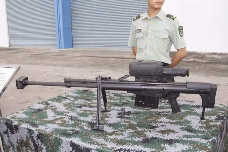 Súng trường bắn tỉa QBU10 sử dụng cỡ đạn 12,7mm được giới thiệu hôm 1/7.