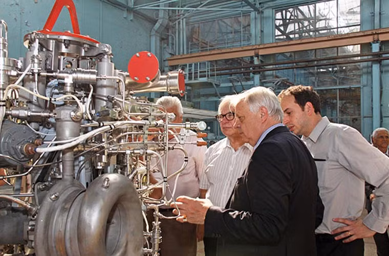 Những năm chiến tranh Lạnh, nhà máy này có khả năng sản xuất lên đến 120 tên lửa đạn đạo liên lục địa mỗi năm.