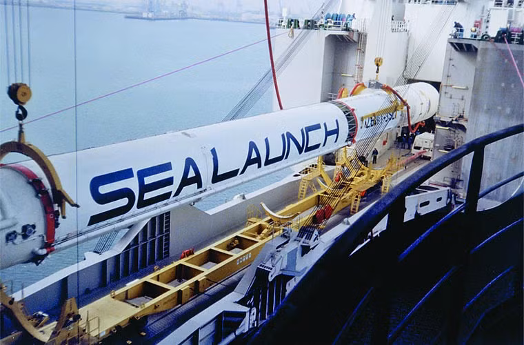 Bên cạnh đó PA Yuzhmash còn hợp tác cùng với Nga, Mỹ trong dự án Sea Launch (phóng tên lửa trên biển) phục vụ cho các chương trình không gian dân sự.