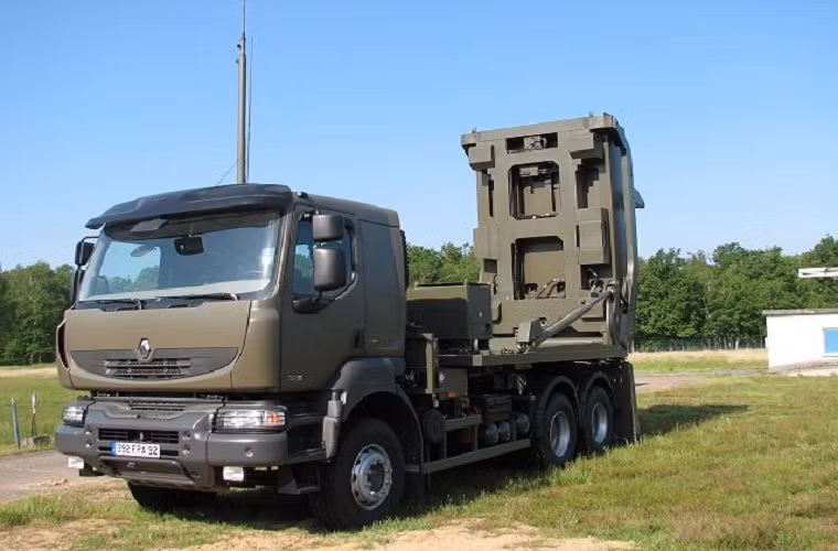 Còn công ty quốc phòng liên doanh châu Âu MBDA mang tới MSPO 2014 biến thể mặt đất của tổ hợp tên lửa phòng không tầm ngắn VL-MICA.