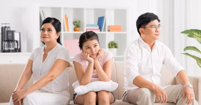  Vì vậy, nếu muốn phong thủy trong nhà ngày càng tốt, nhất định phải nỗ lực bảo vệ bầu không khí hài hòa trong nhà, khiến gia đình hòa thuận, để gia đình mỗi ngày đều có sự đầm ấm, yêu thương.