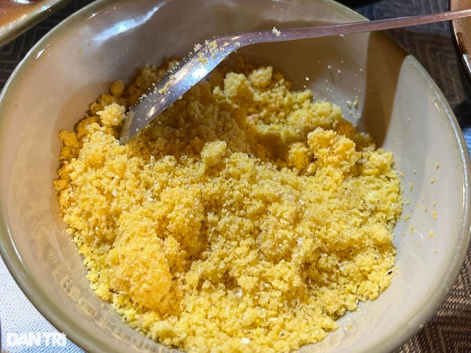 Cháu nội Vua Mèo đề nghị xử nghiêm người gọi mèn mén là cám lợn Chau noi Vua Meo de nghi xu nghiem nguoi goi men men la cam lon