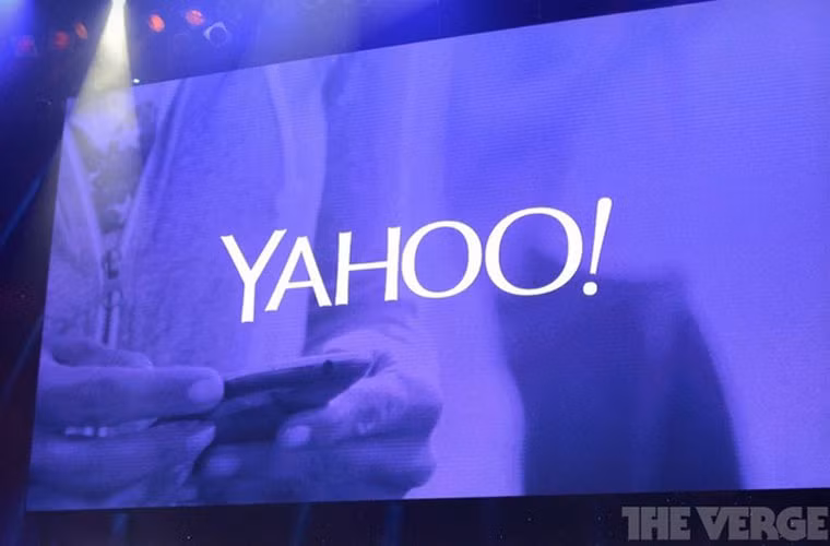 Yahoo mã hóa để bảo vệ dữ liệu khách hàng. Yahoo mới áp dụng thêm một số biện pháp bảo vệ an ninh mới nhằm tránh việc bị lộ dữ liệu khách hàng. Theo đó, họ sẽ mã hóa đường truyền từ trung tâm dữ liệu bắt đầu từ tuần này, và sau đó có thể áp dụng quy trình mã hóa cho Yahoo Messenger.