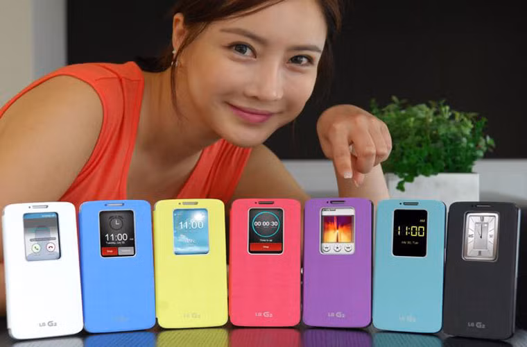Lộ ảnh LG G3. Theo những hình ảnh được @evleak đưa ra thì thế hệ điện thoại thông minh LG Isai mới, được sản xuất riêng cho hãng viễn thông Nhật KDDI có thể chính là hình ảnh của chiếc LG G3 và cả Nexus 6. Trang mạng ZDNet Korea cho biết thêm, chiếc điện thoại đình đám LG G3 sẽ được ra mắt vào cuối tháng 6 và lên kệ đầu tháng 7 năm nay.