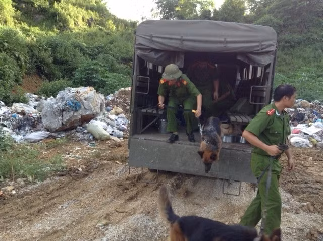 Sau khi đơn vị nghiệp vụ của Bộ Công an mang chó nghiệp vụ lên tham gia tìm kiếm, sau hơn 3 giờ lần tìm trong đất đá, thi thể của anh Hà Văn Diện đã được tìm thấy. Hiện các cơ quan chức năng đang vận chuyển thi thể nạn nhân xuống bãi đất trống và làm các thủ tục khám nghiệm theo quy định của pháp luật trước khi bàn giao cho gia đình làm thủ tục mai táng.