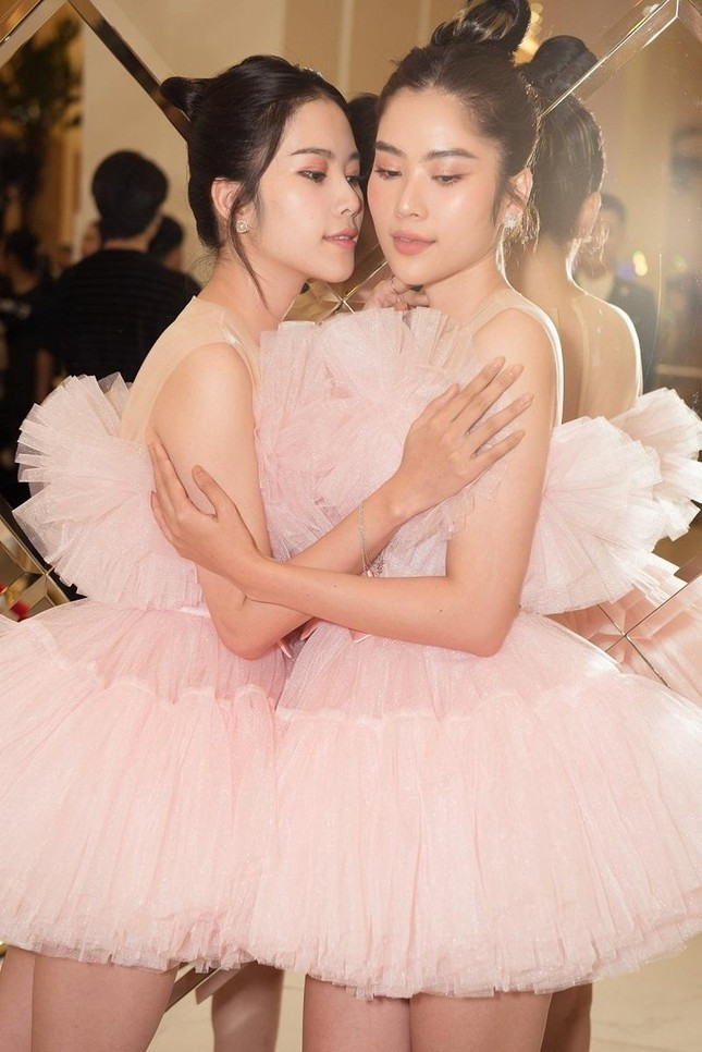 Nam Anh len tieng ve doan video ung xu gay xon xao-Hinh-4