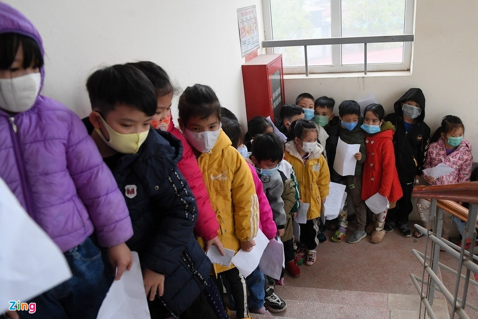 Hon 230 tre em o Lao Cai nghi hoc do sot