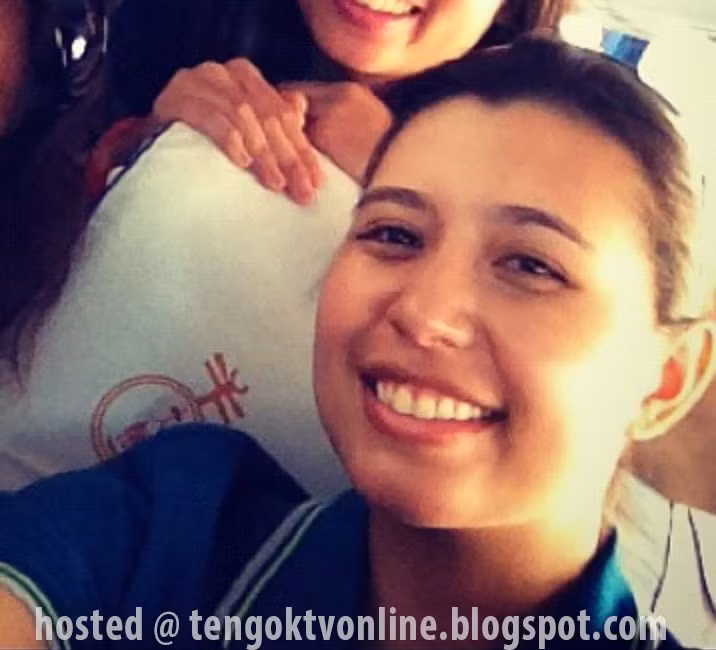 Nadira được khen ngợi là cô gái hiền hậu, tình cảm, xinh đẹp và có nụ cười tươi sáng.