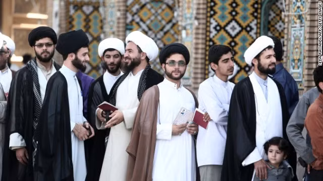 Nghi vấn 2 hành khách dùng hộ chiếu ăn cắp lên máy bay Malaysia mất tích đến từ Trung Đông, đặc biệt là Iran.