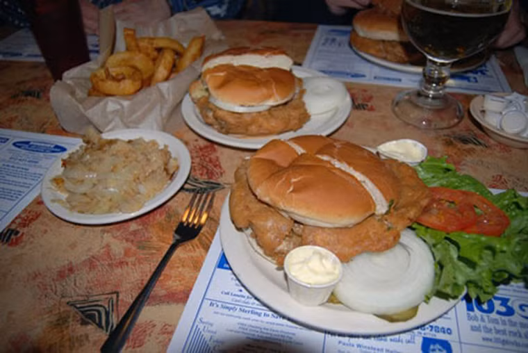 Hiện bánh vẫn được phục vụ ở thung lũng sông Ohio nhưng bộ não bị đánh dập và đặt trong bánh. Tuy nhiên, não bò trên 30 tháng tuổi không được phép sử dụng do lo ngại sự ảnh hưởng của dịch bò điên.