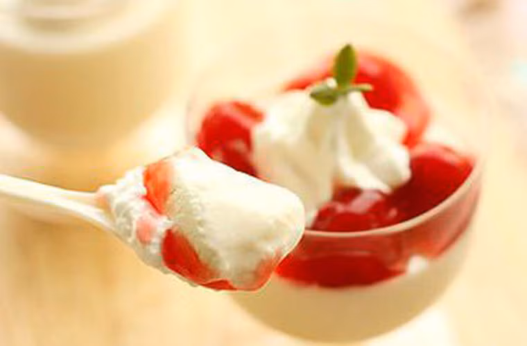 Để chế biến món ngon, tận dụng lợi ích sức khỏe từ loại quả này, bạn có thể làm lạnh để thưởng thức hoặc dùng chung với sữa chua.