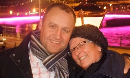 Thực hiện hóa trị suốt 6 tháng khiến cơ thể Milne xuống dốc thảm hại.