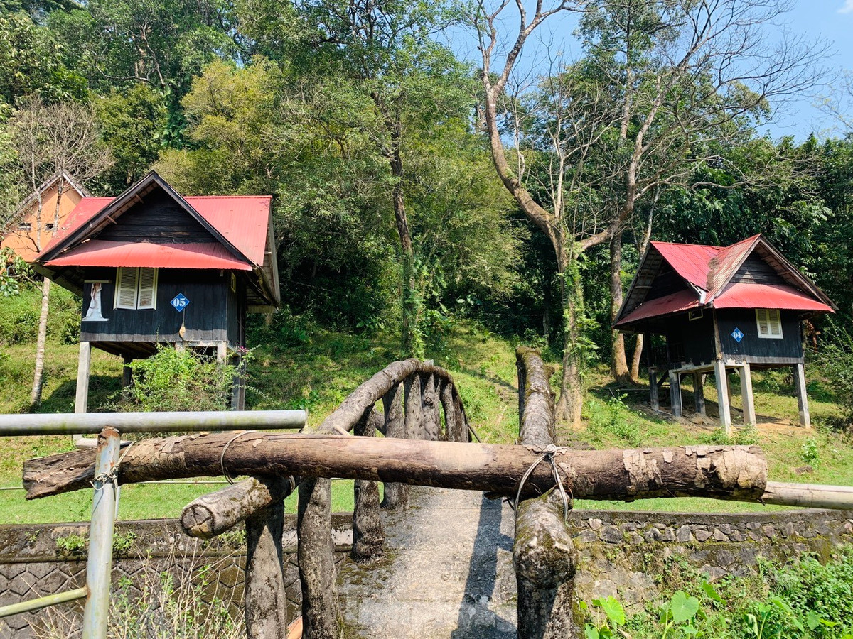 Tuy nhiên, khu du lịch chỉ hoạt động được một thời gian, lượng khách giảm, hạ tầng hư hỏng không được đầu tư, nâng cấp sửa chữa.
