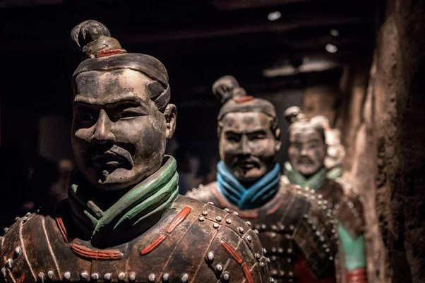 Vi sao nha khao co chua vao ben trong lang mo Tan Thuy Hoang?-Hinh-2