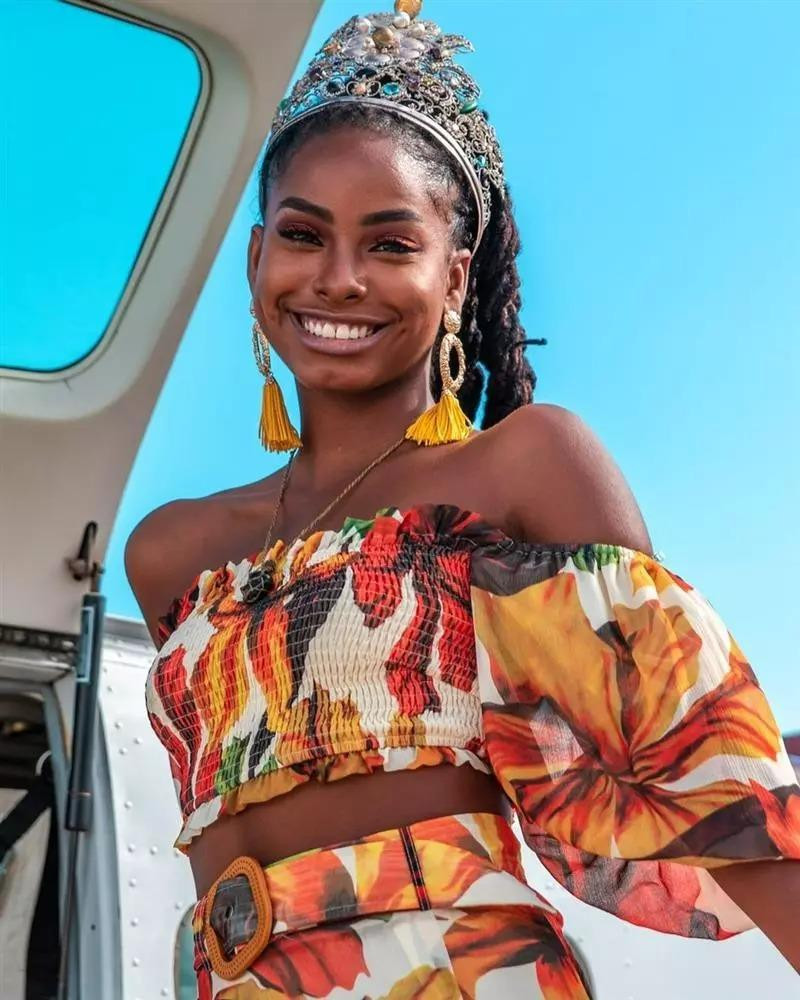 5 nu hoang sac dep 2021: Nhan sac Thuy Tien doi so?-Hinh-15