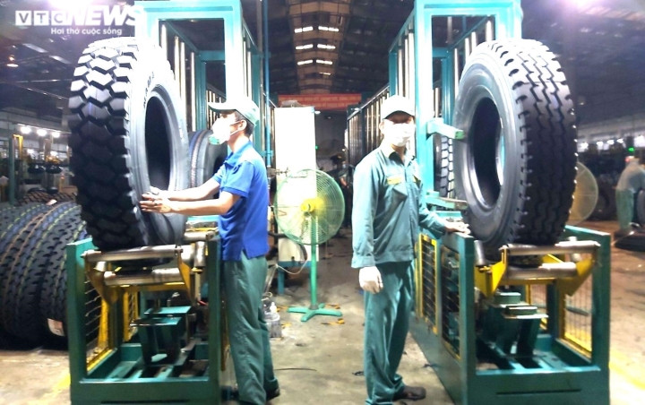 'Tuyen cong nhan gio khong khac coc di tim trau'-Hinh-2