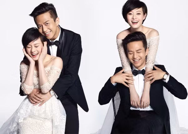 Trước khi diễn ra đám cưới chính thức vào tháng 6/2011, Tôn Lệ và Đặng Siêu đã bí mật đăng ký kết hôn trước đó cả năm.