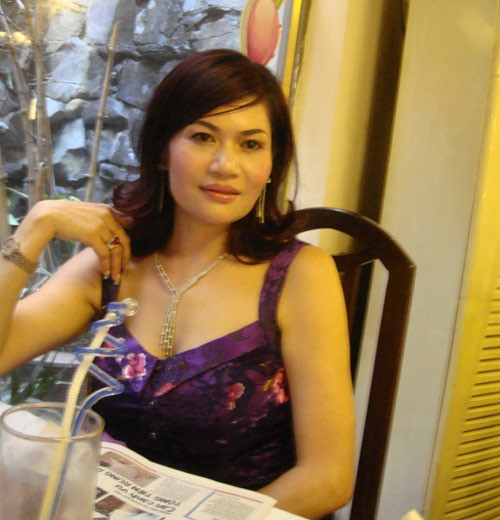 Chị Liễu vẫn còn mang dáng dấp quê mùa sau đám cưới con trai.