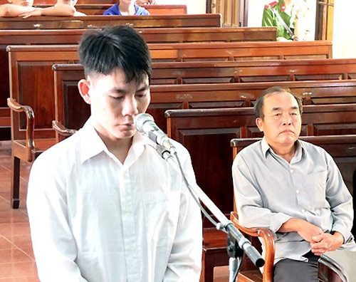 Bị cáo Trương Ngọc Hoài Mến tại tòa ngày 30/5.