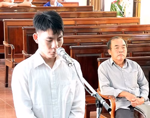 Bị cáo Trương Ngọc Hoài Mến tại tòa ngày 30/5.