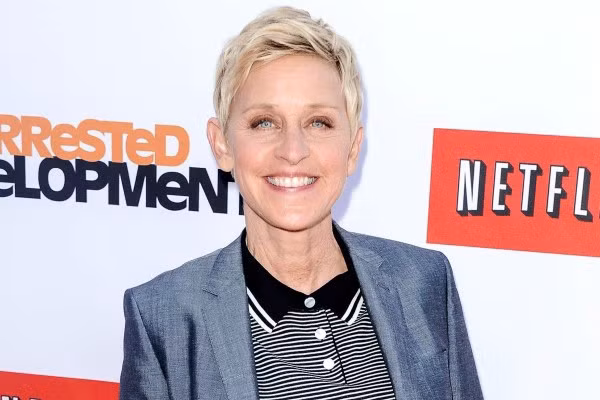 MC nổi tiếng Ellen DeGeneres đã bị trầm cảm sau khi chương trình sitcom của cô bị hoãn vào năm 1998: “Mọi thứ mà tôi từng lo sợ đã xảy ra với tôi… Hậu quả là tôi bị trầm cảm nặng”.