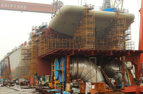 Tàu sân bay INS Vikrant lắp đặt boong phóng nhảy cầu.