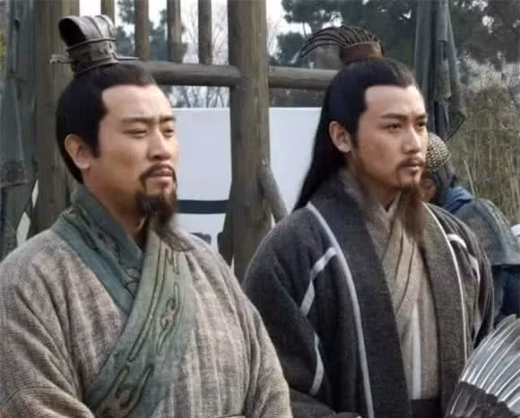 Vi sao mau than cua Luu Bi 'bien mat' sau khi ong khoi binh?-Hinh-5