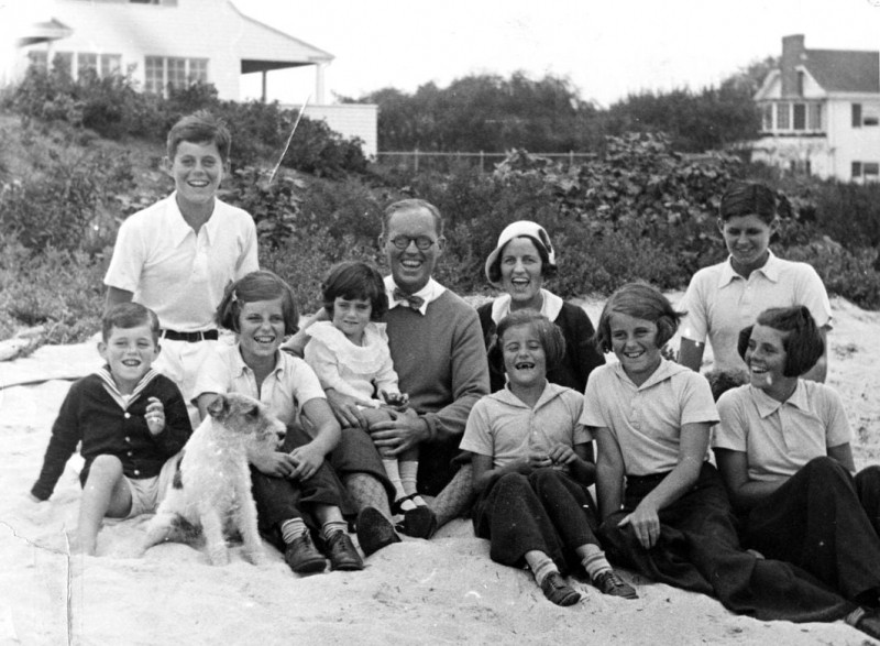 Vì sao chiến dịch đánh bom Aphrodite thất bại? Vi sao chien dich danh bom Aphrodite that bai?