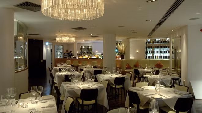 Moti Mahal mang đậm phong cách Ấn Độ.