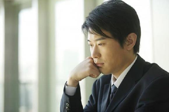 Ban gai chi chap nhan cuoi voi dieu kien nay khien toi kho xu