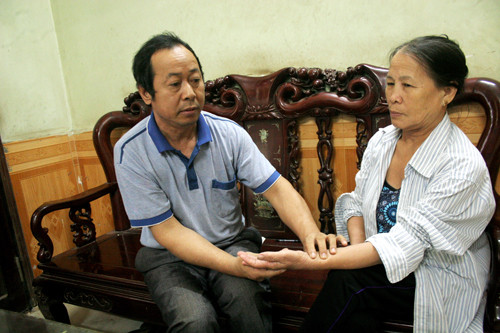 Nhờ ông Ngàn chữa trị, bà Hương đã khỏi căn bệnh thoái hóa cột sống.