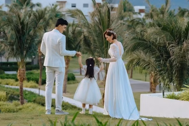 Hon nhan kin tieng cua vo chong Khuong Ngoc - Hai Yen-Hinh-3