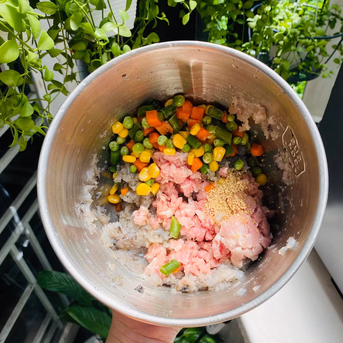 Cach nau xoi vien tom thit cuc ngon, ai cung thich-Hinh-3