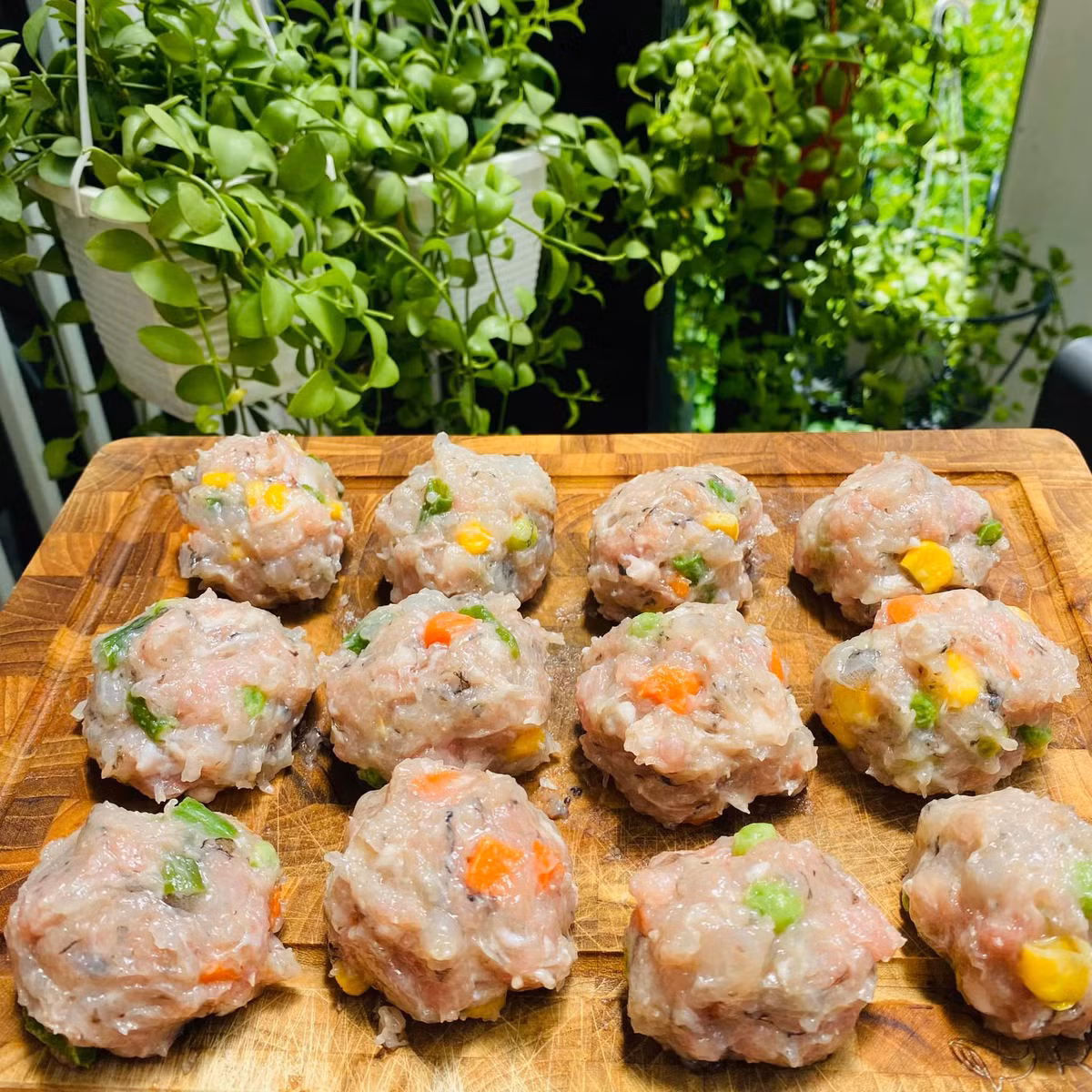 Cach nau xoi vien tom thit cuc ngon, ai cung thich-Hinh-4