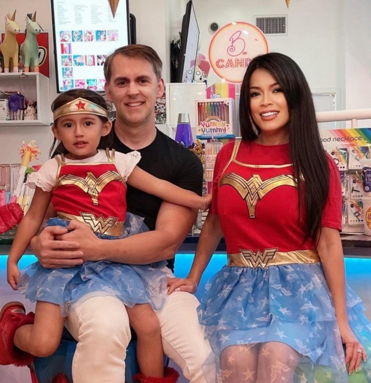 Ca si lay chong ty phu, o biet thu 1.600 ty-Hinh-5