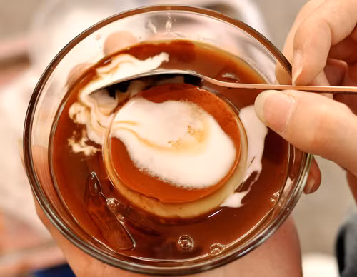 Caramen sữa chua Nguyễn Thượng Hiền.