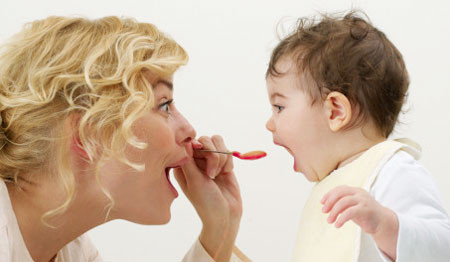 Để thành công cho con ăn dặm kiểu Nhật các mẹ cần đặc biệt kiên nhẫn