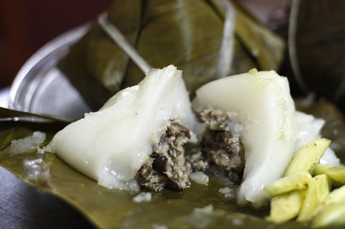 Nếu một chiếc bánh giò bình thường có giá từ 8000- 10.000 đồng. Một số hàng bánh giò nổi tiếng ở Hà Nội có thể kể đến như bánh giò Chợ Hôm, bánh giò Nguyễn Công Trứ, bánh giò Thụy Khuê hay bánh giò Lương Định Của.