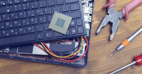 Hay dung ngay 5 thoi quen xau nay neu khong muon may tinh chet dan-Hinh-3