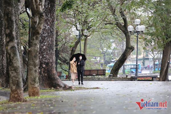 Dự báo thời tiết 13/4: Miền Bắc ngày nắng, đêm mưa, sắp đón không khí lạnh Du bao thoi tiet 13/4: Mien Bac ngay nang, dem mua, sap don khong khi lanh