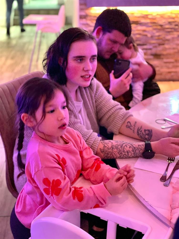 Ha Anh don sinh nhat, vi sao Xuan Lan duoc 